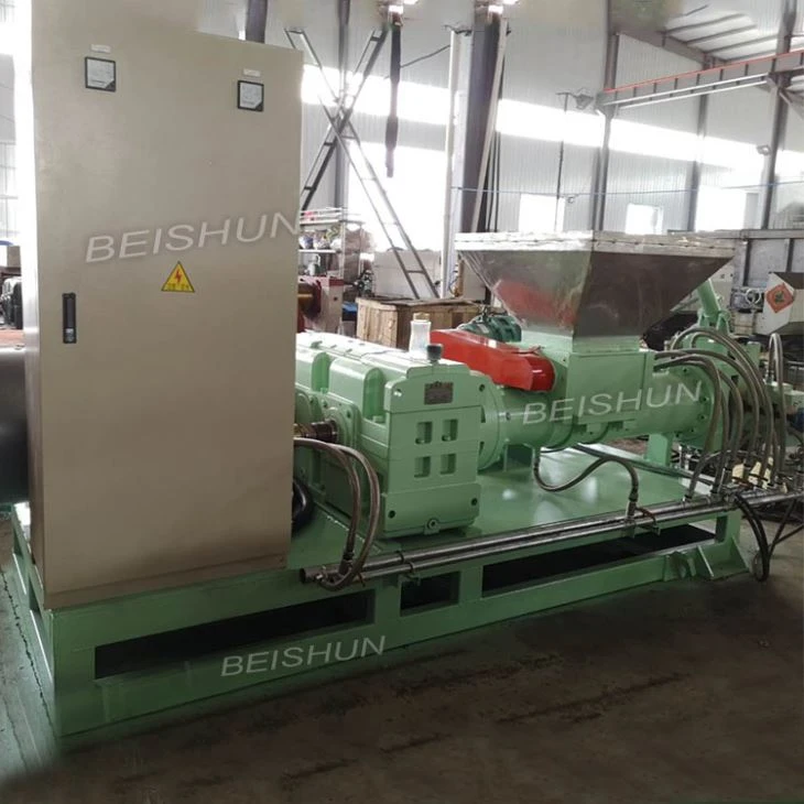 Double-arm fed rubber strainer (4)