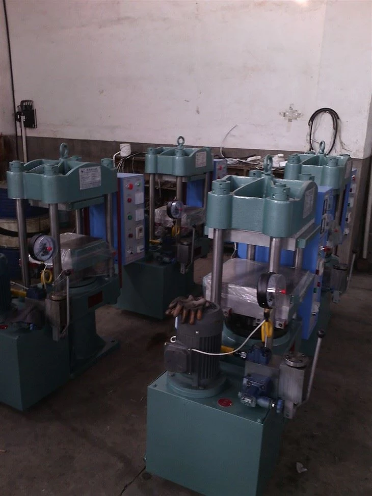 Rubber Vacuum Forming Machine
